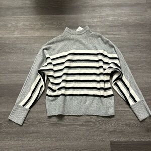 NWT Loft women’s sweater size medium